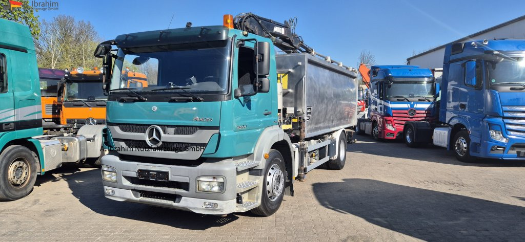 Mercedes-Benz 1824 Kipper Kran, Edelstahlaufbau Tierentsorgung - Kipper, Autokran: das Bild 1 Mercedes-Benz 1824 Kipper Kran, Edelstahlaufbau Tierentsorgung - Kipper, Autokran: das Bild 1