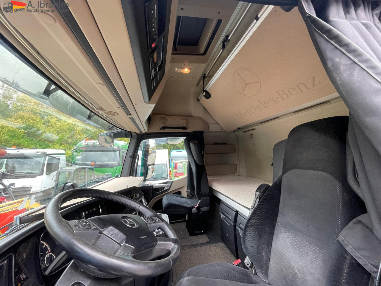 Mercedes-Benz Actros 1845 Kipphydraulik | Megaspace | Retarder | Kühlschrank | Klima - Sattelzugmaschine: das Bild 4 Mercedes-Benz Actros 1845 Kipphydraulik | Megaspace | Retarder | Kühlschrank | Klima - Sattelzugmaschine: das Bild 4