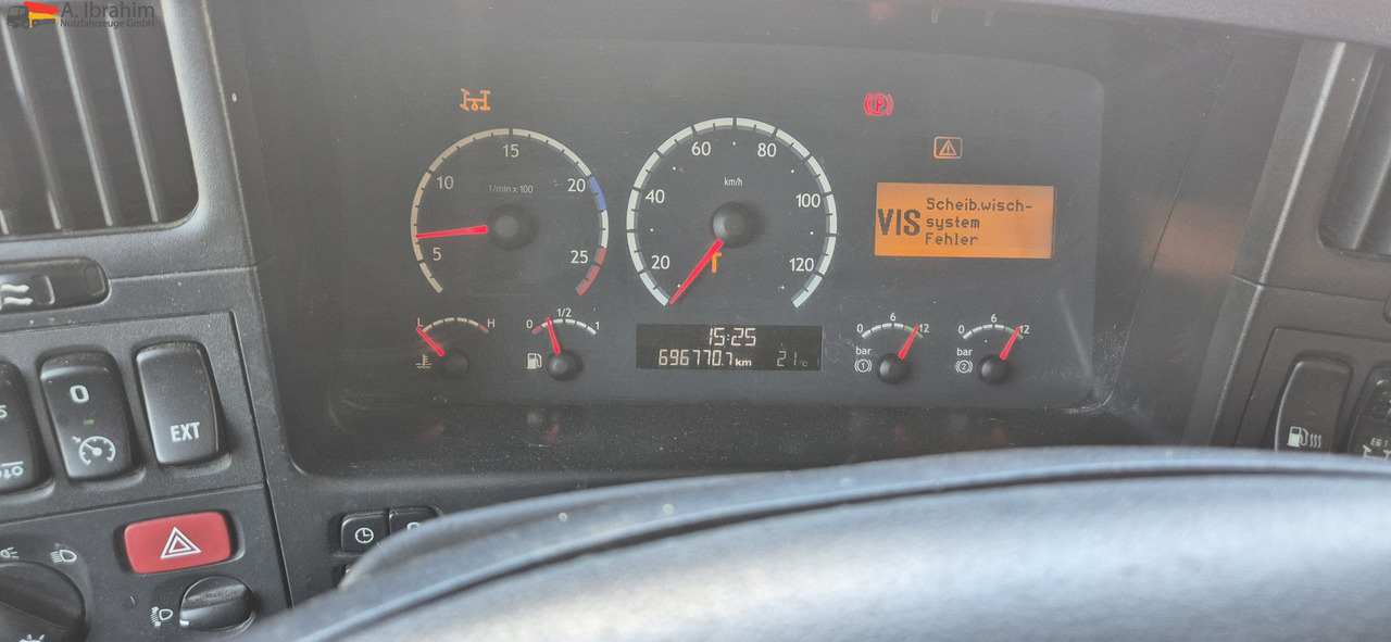 Scania P 280 Edelstahlkipper für Tierabfälle 2 Kammer - Kipper, Autokran: das Bild 3 Scania P 280 Edelstahlkipper für Tierabfälle 2 Kammer - Kipper, Autokran: das Bild 3