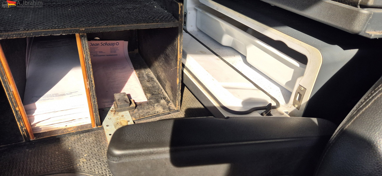 Scania P 380 Edelstahlkipper Tierentsorgung - Kipper: das Bild 2 Scania P 380 Edelstahlkipper Tierentsorgung - Kipper: das Bild 2