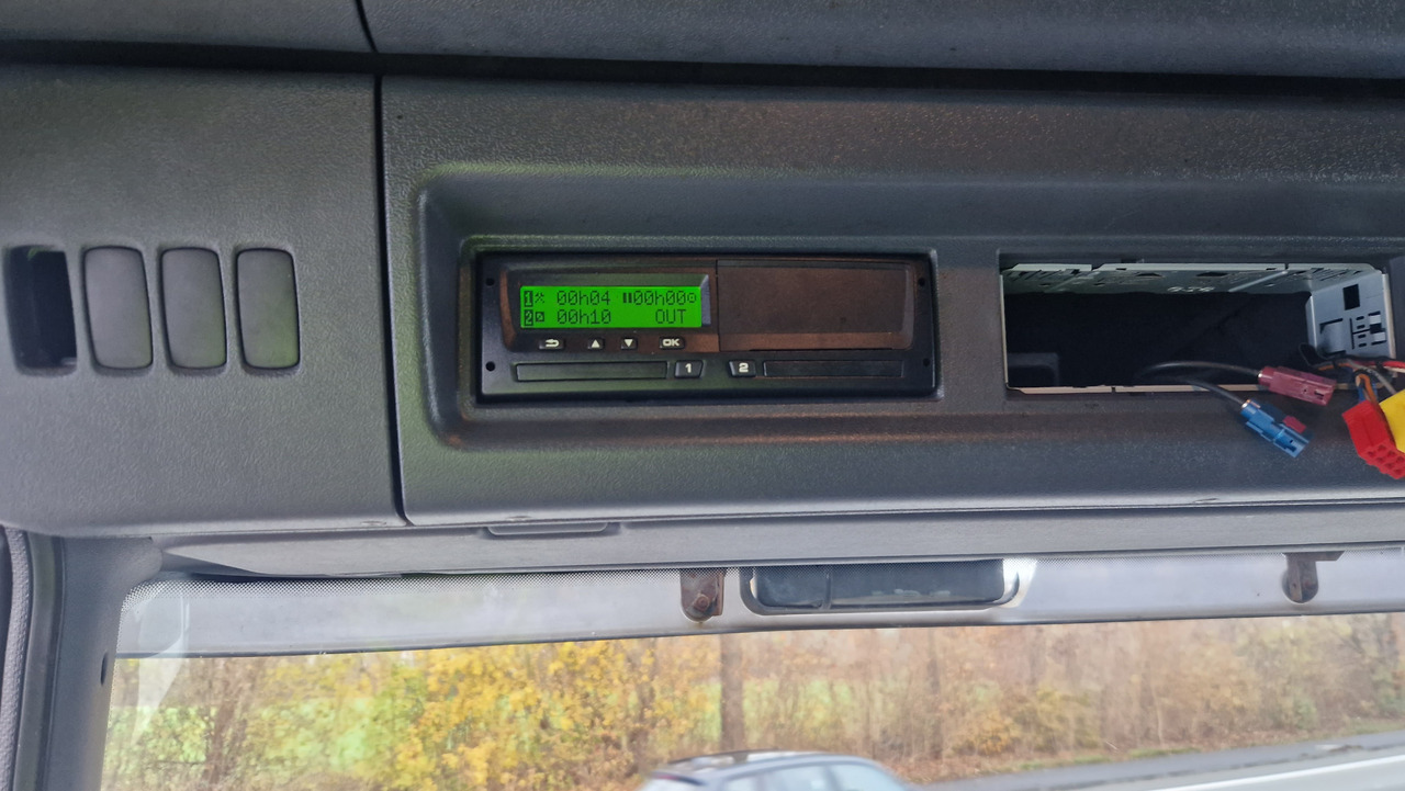 Scania P380 VDL Haken Lenk-Liftachse - Abrollkipper: das Bild 2 Scania P380 VDL Haken Lenk-Liftachse - Abrollkipper: das Bild 2