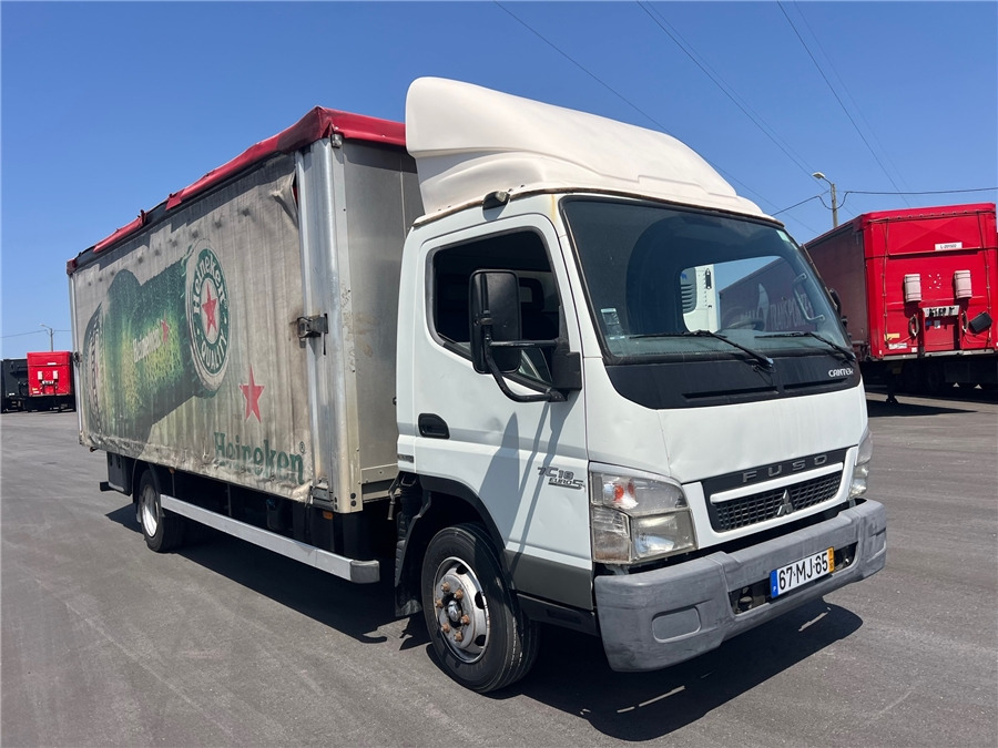 Mitsubishi 7C18 - Plane LKW: das Bild 3 Mitsubishi 7C18 - Plane LKW: das Bild 3