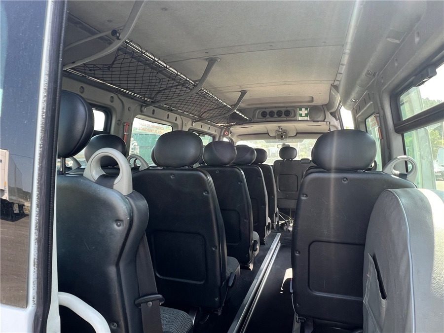 Renault MASTER / 16lugares - Leasing Renault MASTER / 16lugares: das Bild 9 Renault MASTER / 16lugares - Leasing Renault MASTER / 16lugares: das Bild 9