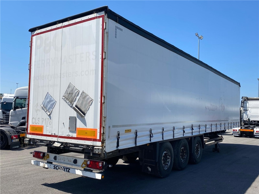 SCHMITZ CARGOBULL - Planenauflieger: das Bild 3 SCHMITZ CARGOBULL - Planenauflieger: das Bild 3
