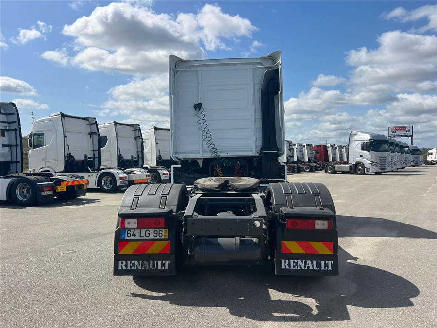 Renault AE 440 - Sattelzugmaschine: das Bild 5 Renault AE 440 - Sattelzugmaschine: das Bild 5