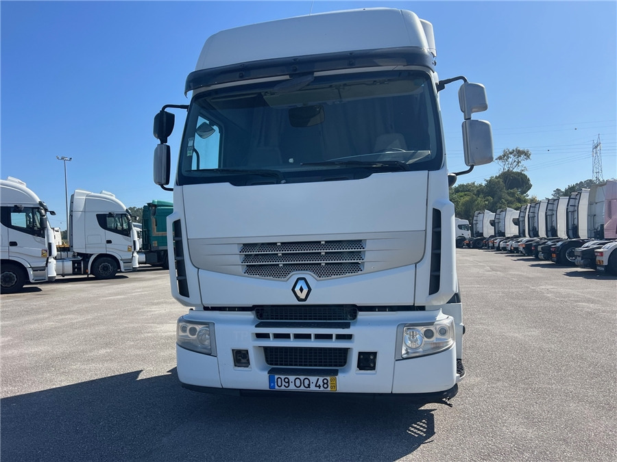 Renault PREMIUM - Sattelzugmaschine: das Bild 2 Renault PREMIUM - Sattelzugmaschine: das Bild 2