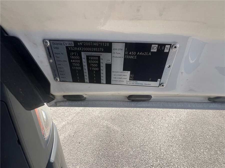 Sattelzugmaschine Scania R450: das Bild 12