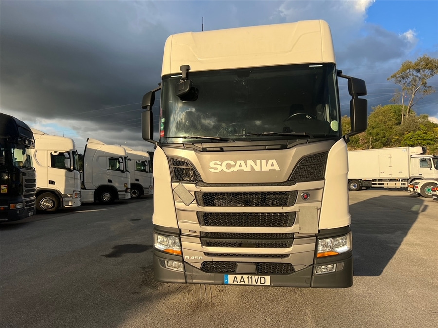 Scania R450 / RETARDER - Sattelzugmaschine: das Bild 2 Scania R450 / RETARDER - Sattelzugmaschine: das Bild 2