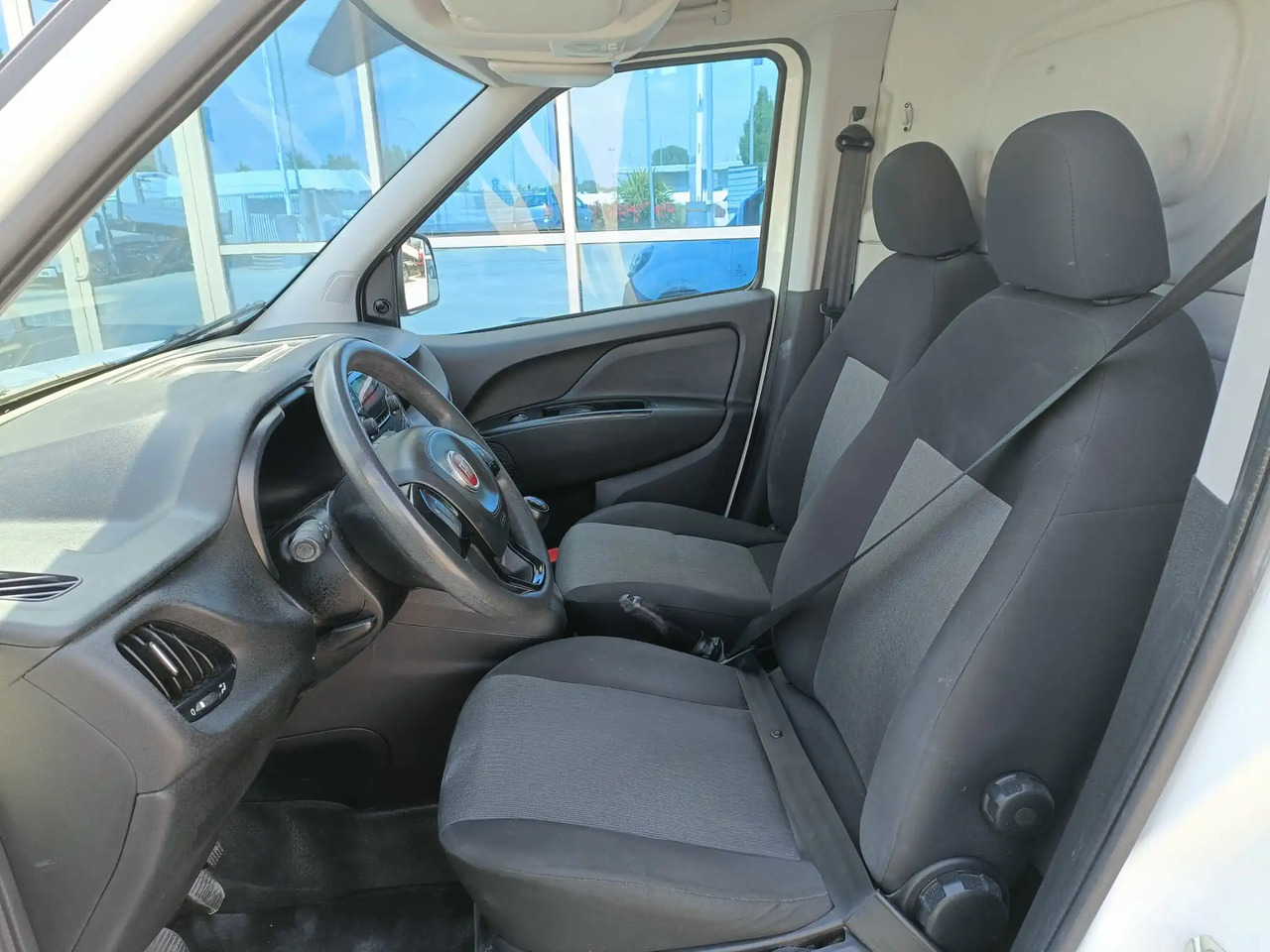 FIAT DOBLO CARGO 1.3 MJT SX - Leasing FIAT DOBLO CARGO 1.3 MJT SX: das Bild 7
