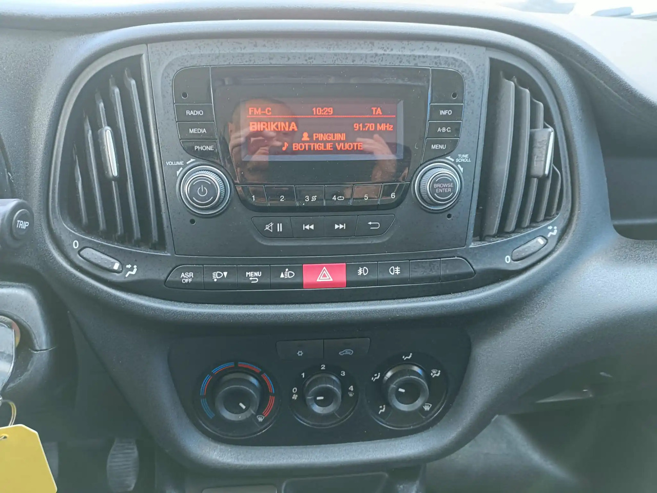 FIAT DOBLO CARGO 1.3 MJT SX - Leasing FIAT DOBLO CARGO 1.3 MJT SX: das Bild 11