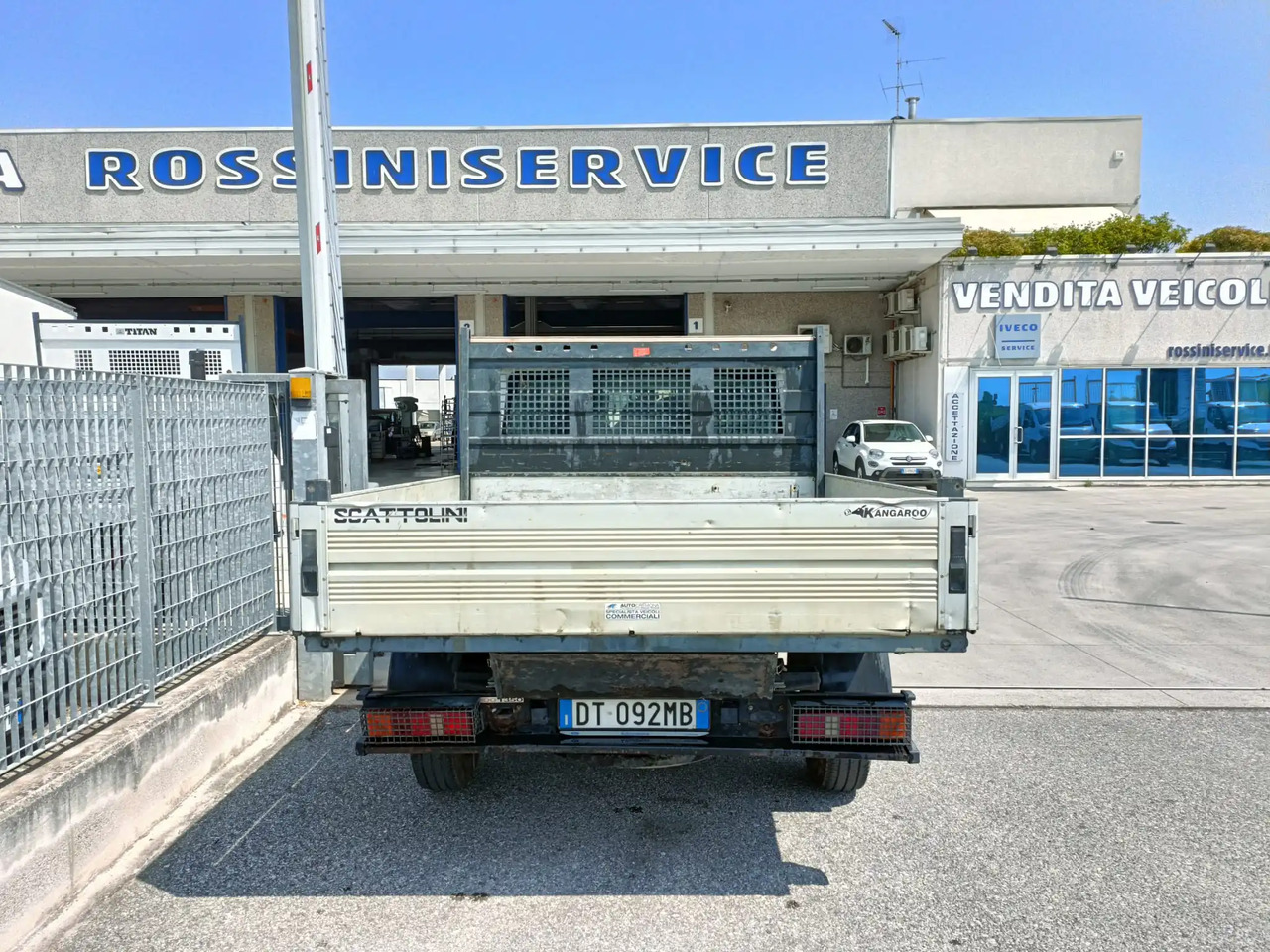FORD TRANSIT DOPPIA CABINA - Pritsche Transporter: das Bild 5 FORD TRANSIT DOPPIA CABINA - Pritsche Transporter: das Bild 5
