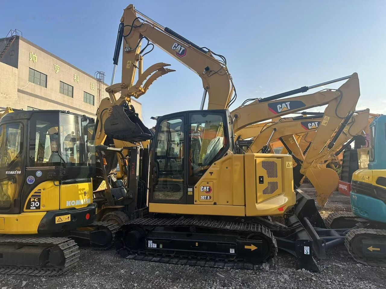 Caterpillar 307.5 - Kettenbagger: das Bild 1 Caterpillar 307.5 - Kettenbagger: das Bild 1