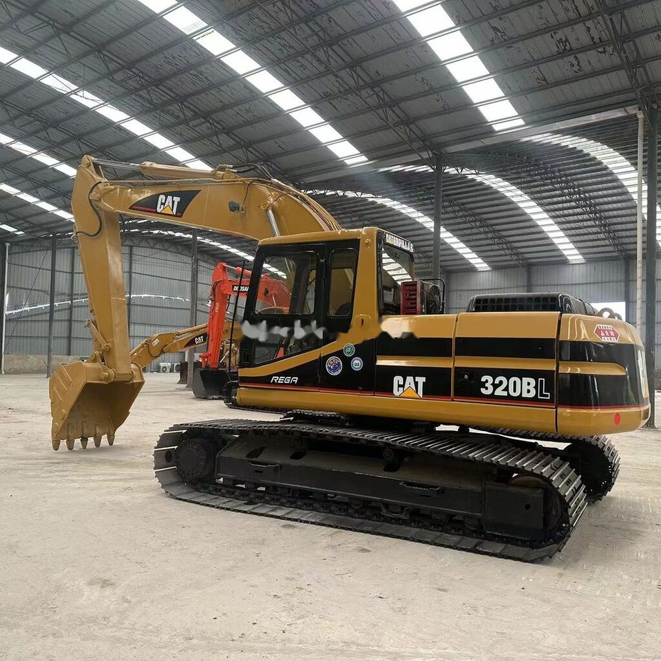 Caterpillar 320BL - Kettenbagger: das Bild 2 Caterpillar 320BL - Kettenbagger: das Bild 2