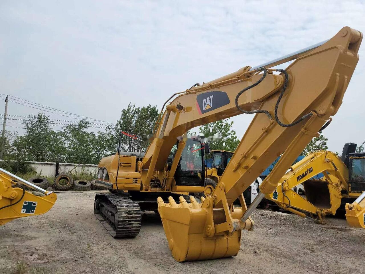 Caterpillar 325D - Kettenbagger: das Bild 4 Caterpillar 325D - Kettenbagger: das Bild 4