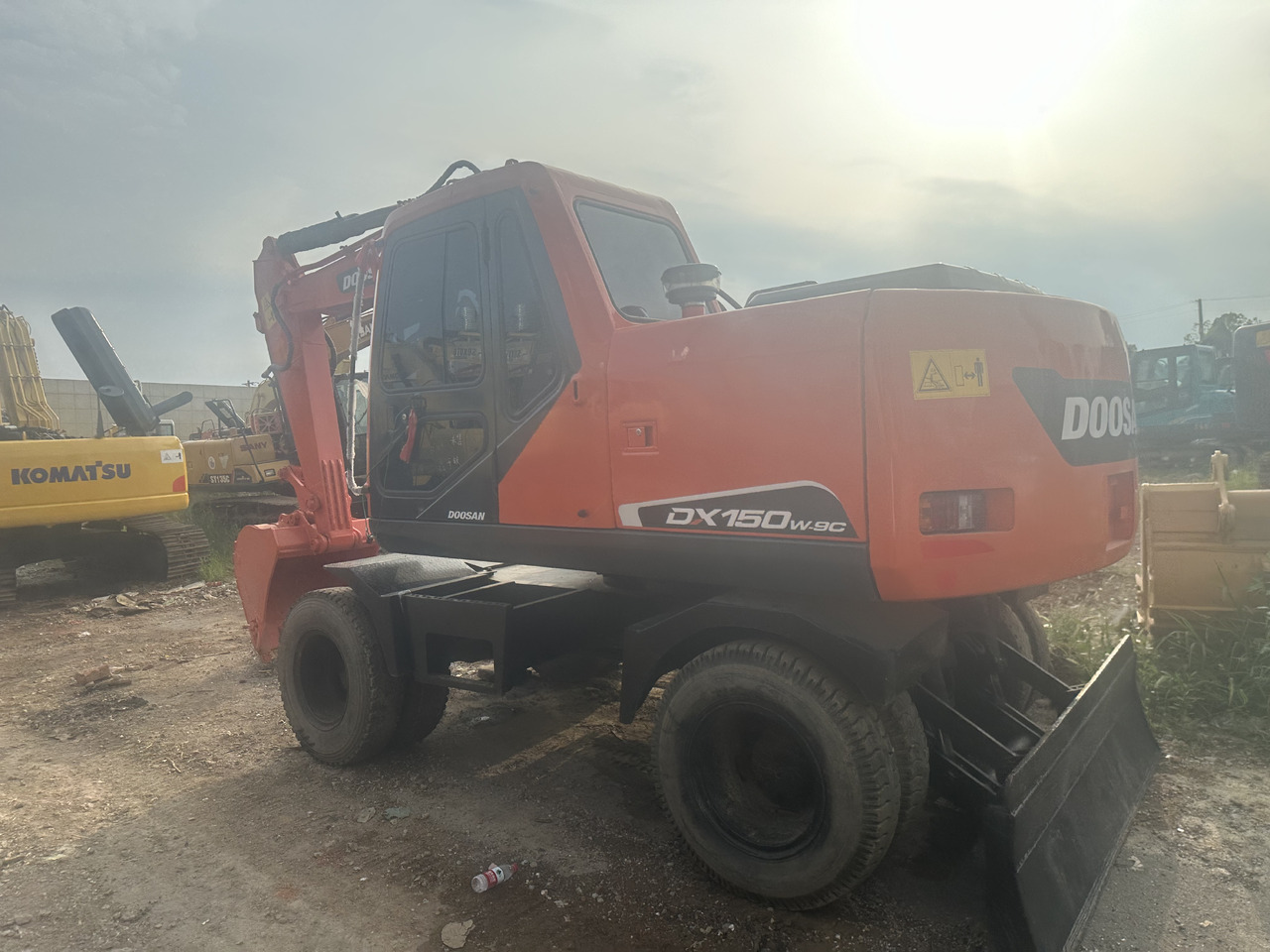 Doosan DX150W-9C - Mobilbagger: das Bild 4 Doosan DX150W-9C - Mobilbagger: das Bild 4