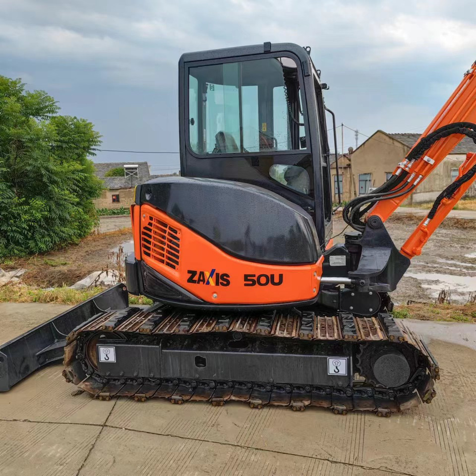 Hitachi ZX50 - Minibagger: das Bild 5 Hitachi ZX50 - Minibagger: das Bild 5