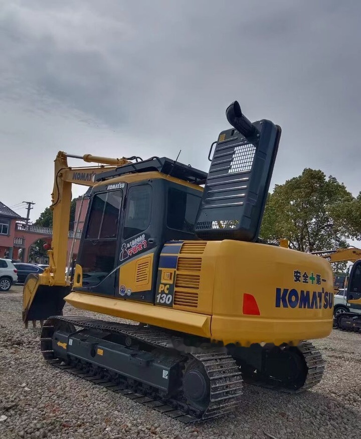 Komatsu PC130 - Kettenbagger: das Bild 2 Komatsu PC130 - Kettenbagger: das Bild 2
