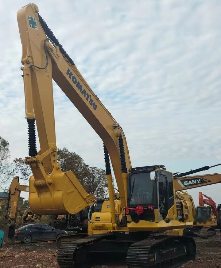 Komatsu PC220-8 - Kettenbagger: das Bild 1 Komatsu PC220-8 - Kettenbagger: das Bild 1