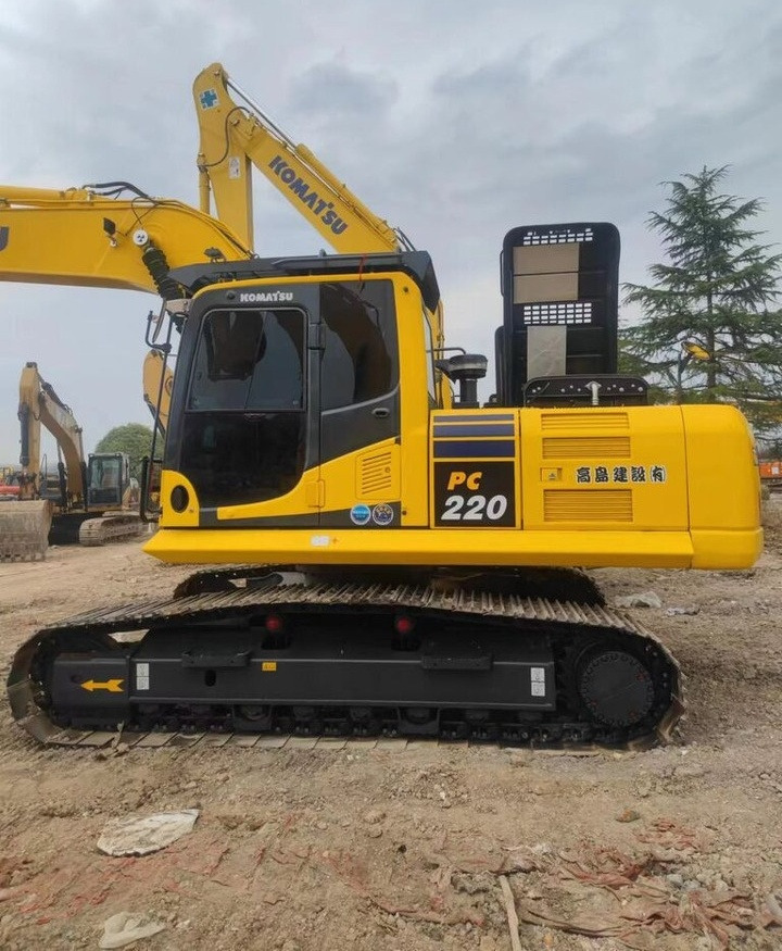 Komatsu PC220-8 - Kettenbagger: das Bild 1 Komatsu PC220-8 - Kettenbagger: das Bild 1