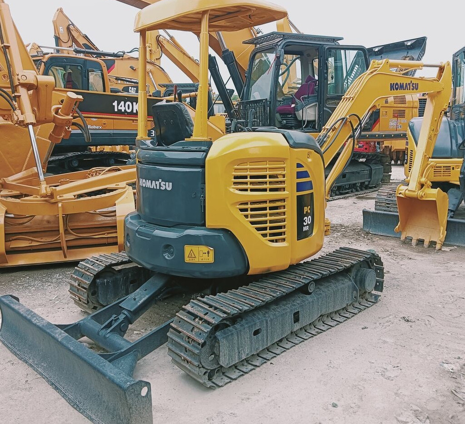 Komatsu PC30MR - Minibagger: das Bild 3 Komatsu PC30MR - Minibagger: das Bild 3