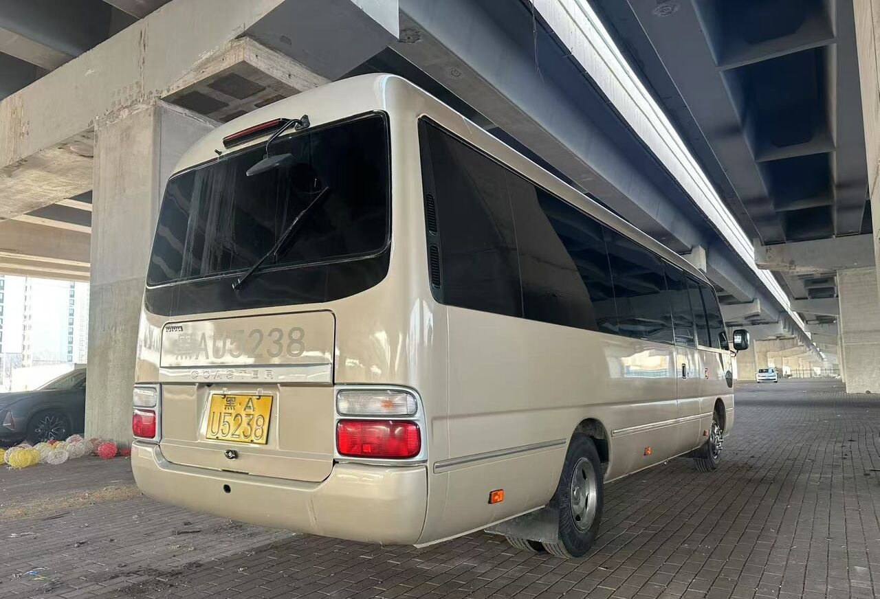 Toyota 1HZ - Überlandbus: das Bild 2 Toyota 1HZ - Überlandbus: das Bild 2