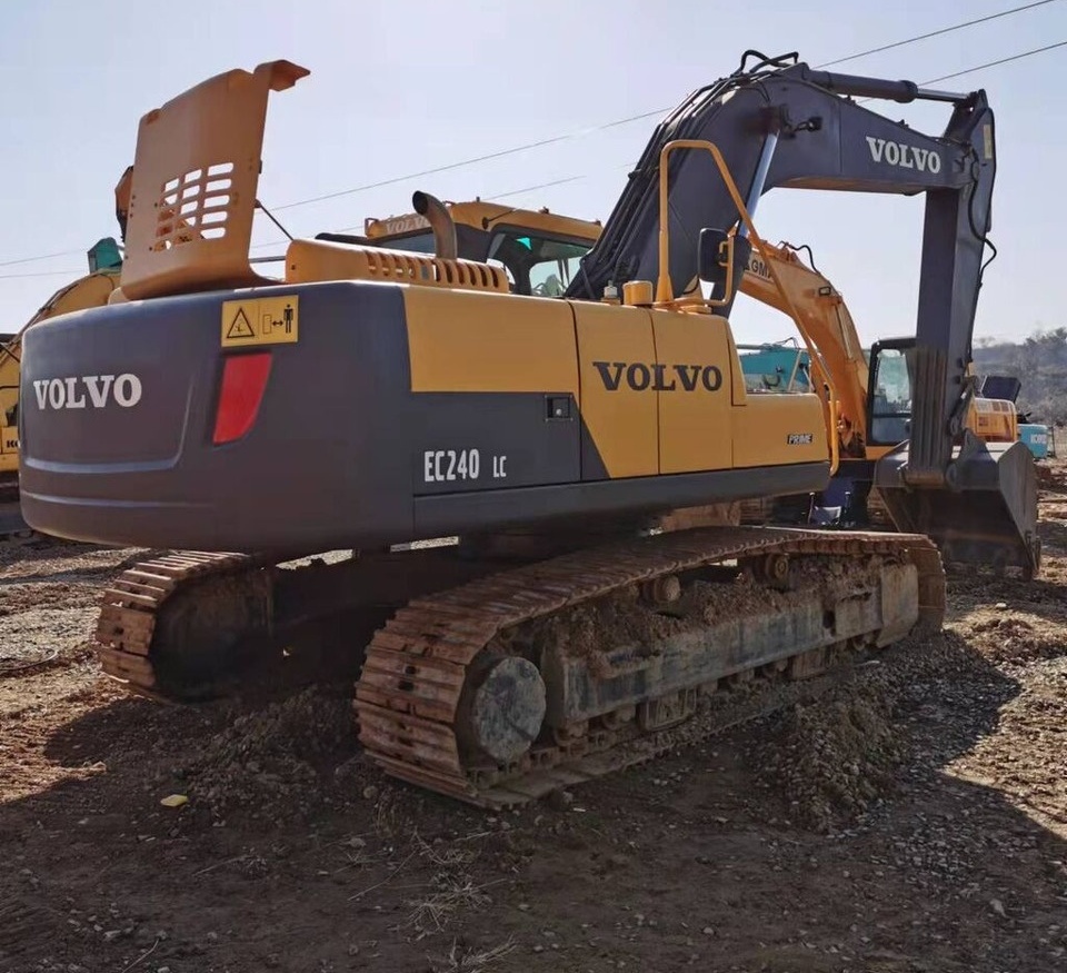 Volvo EC240LC - Kettenbagger: das Bild 1 Volvo EC240LC - Kettenbagger: das Bild 1