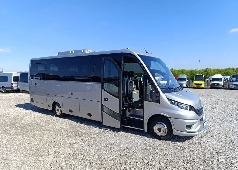 Iveco Daily - Kleinbus, Personentransporter: das Bild 2 Iveco Daily - Kleinbus, Personentransporter: das Bild 2