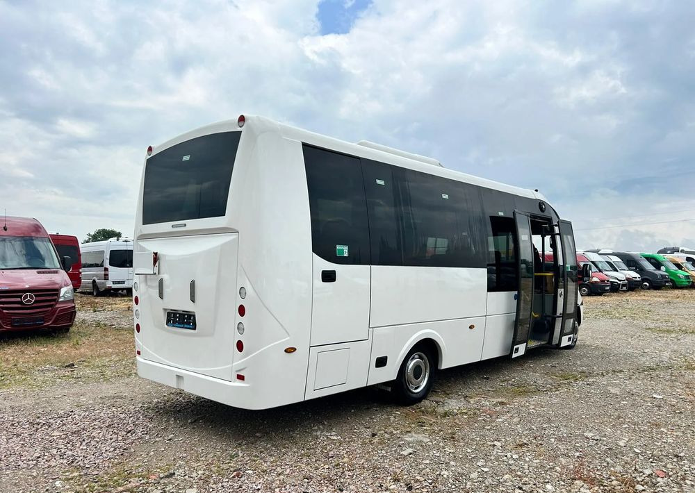 Iveco Daily Rosero City - Kleinbus, Personentransporter: das Bild 4 Iveco Daily Rosero City - Kleinbus, Personentransporter: das Bild 4