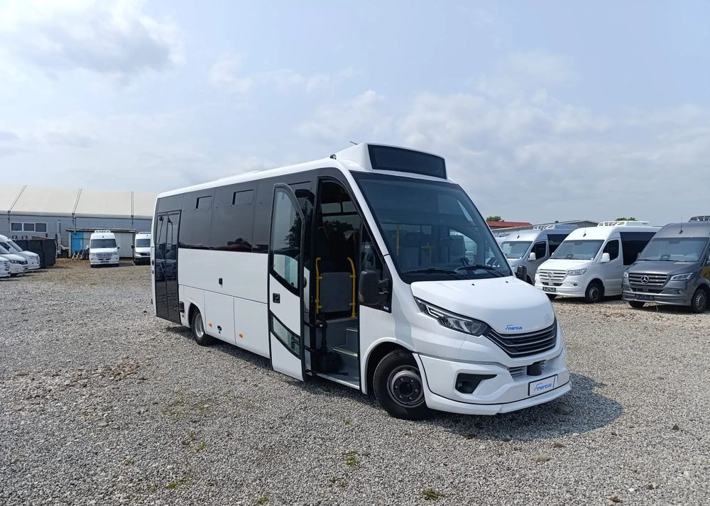 Iveco Mercus Daily City - Kleinbus, Personentransporter: das Bild 1 Iveco Mercus Daily City - Kleinbus, Personentransporter: das Bild 1