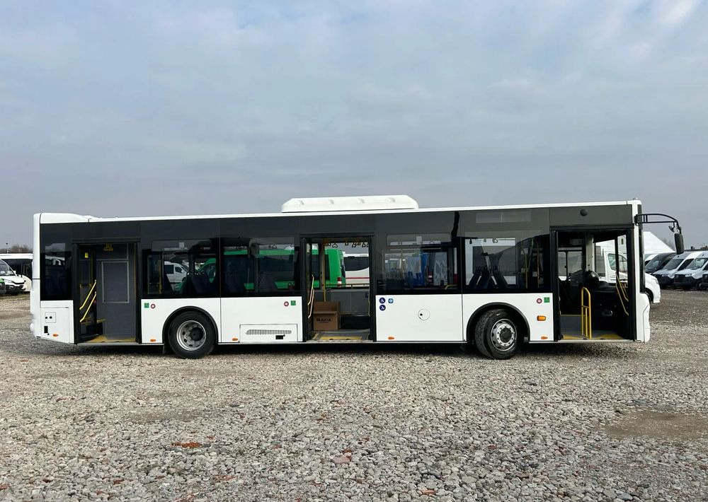 Mercedes-Benz Akia 12 - Linienbus: das Bild 3 Mercedes-Benz Akia 12 - Linienbus: das Bild 3