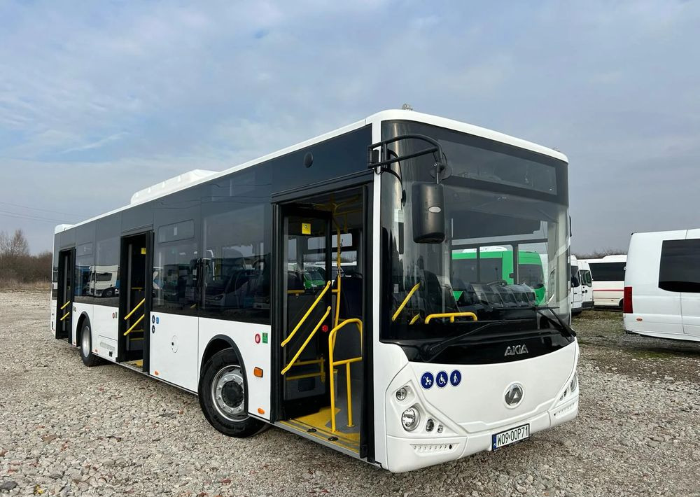 Mercedes-Benz Akia 12 - Linienbus: das Bild 1 Mercedes-Benz Akia 12 - Linienbus: das Bild 1