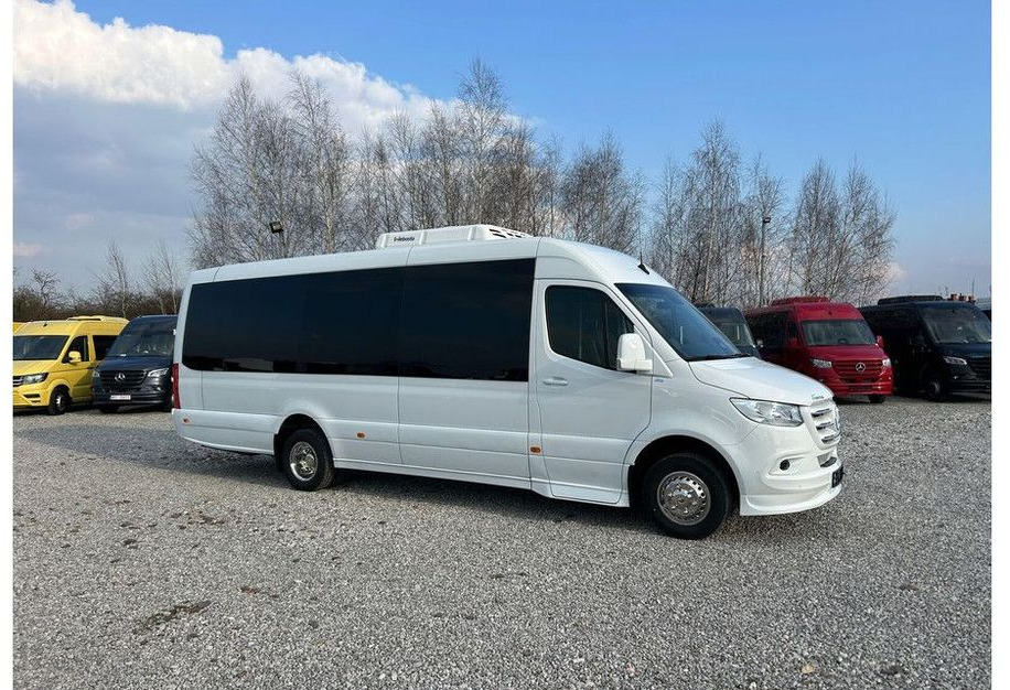 Mercedes-Benz Sprinter 517 - Kleinbus, Personentransporter: das Bild 2 Mercedes-Benz Sprinter 517 - Kleinbus, Personentransporter: das Bild 2