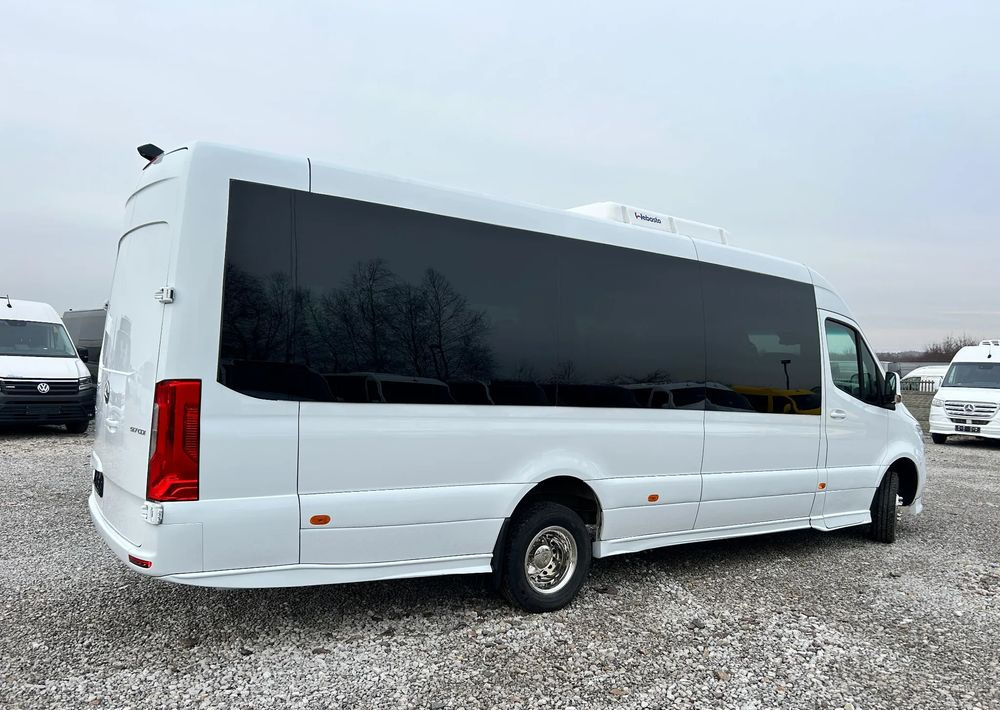 Mercedes-Benz Sprinter 517 - Kleinbus, Personentransporter: das Bild 2 Mercedes-Benz Sprinter 517 - Kleinbus, Personentransporter: das Bild 2