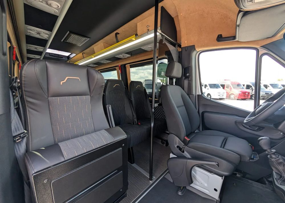 NEU: Kleinbus, Personentransporter Mercedes-Benz Sprinter 517: das Bild 14