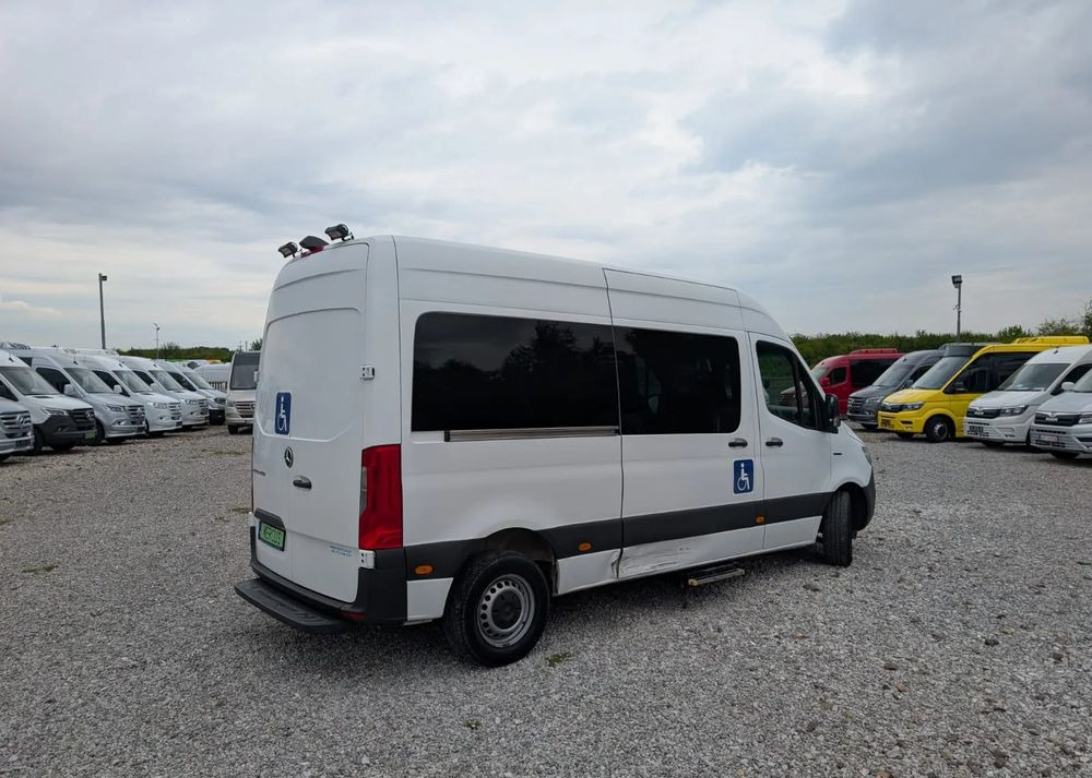 Mercedes-Benz Sprinter - Kleinbus, Elektrobus: das Bild 4 Mercedes-Benz Sprinter - Kleinbus, Elektrobus: das Bild 4