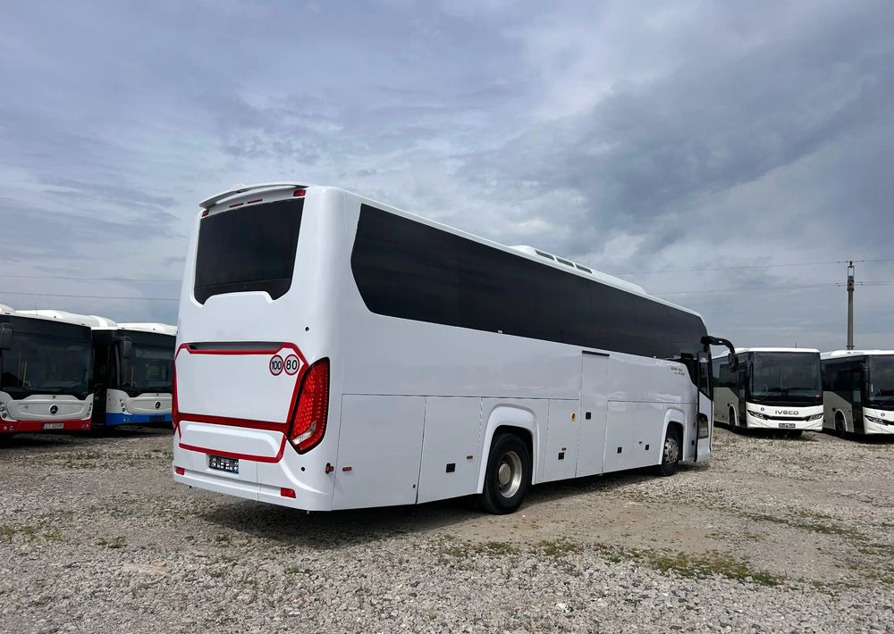 Scania HIGER - Reisebus: das Bild 4 Scania HIGER - Reisebus: das Bild 4