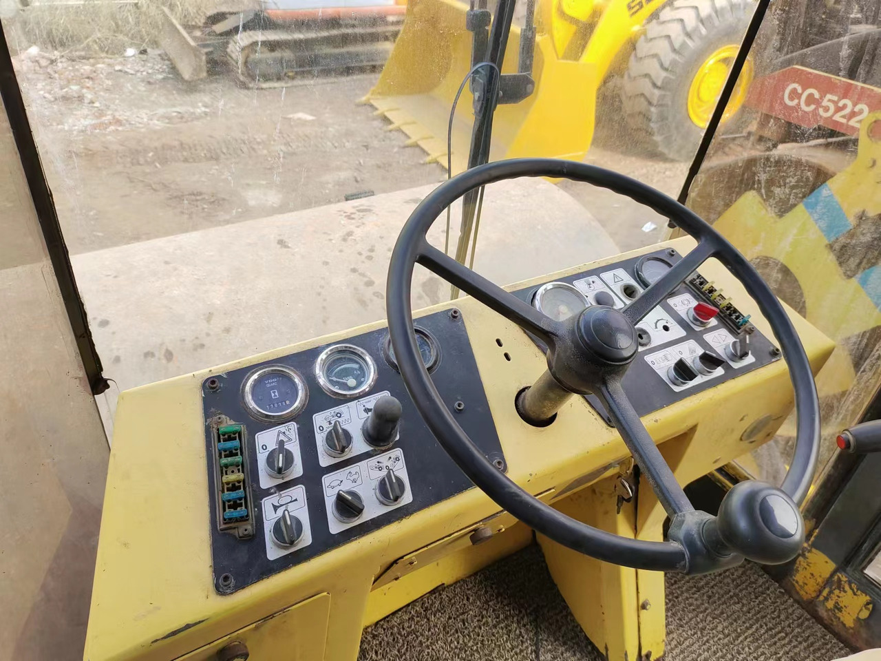 BOMAG BW 217D - Walzenzug: das Bild 5 BOMAG BW 217D - Walzenzug: das Bild 5