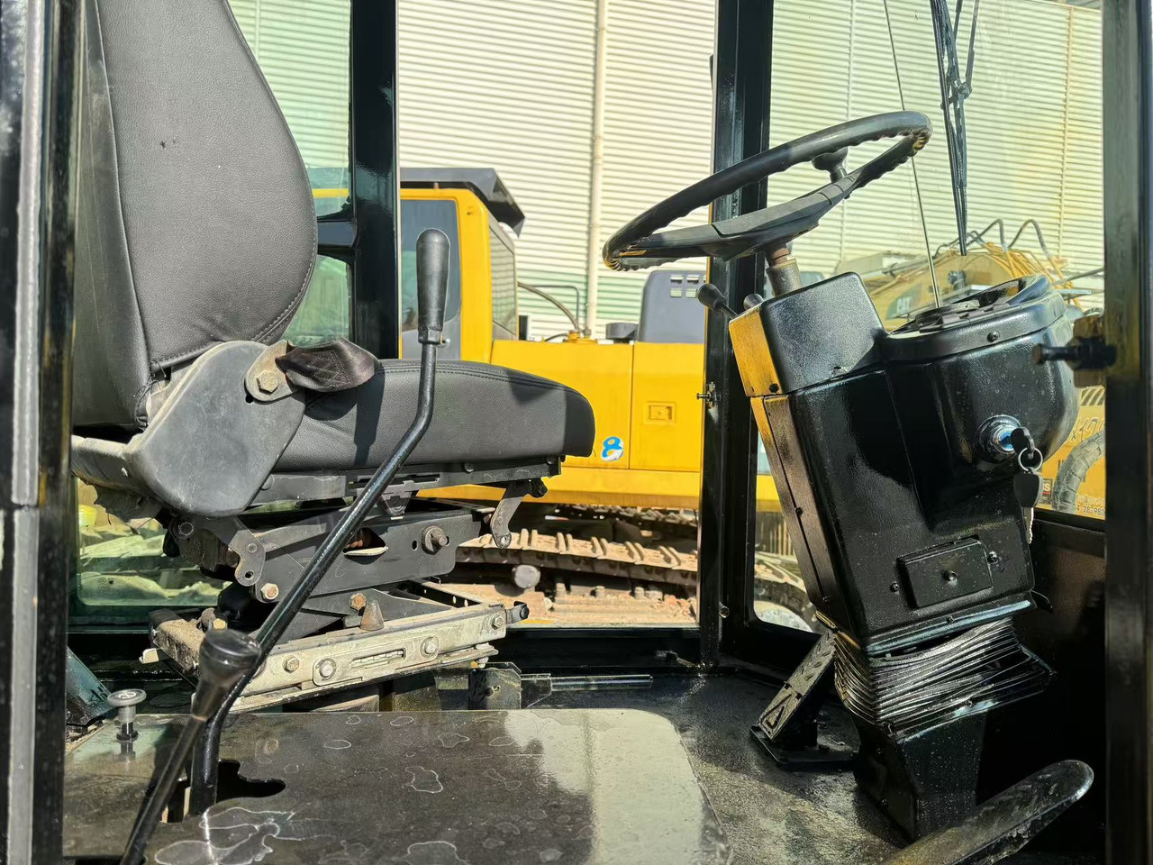 CAT 420F CHINA MADE - Baggerlader: das Bild 3 CAT 420F CHINA MADE - Baggerlader: das Bild 3