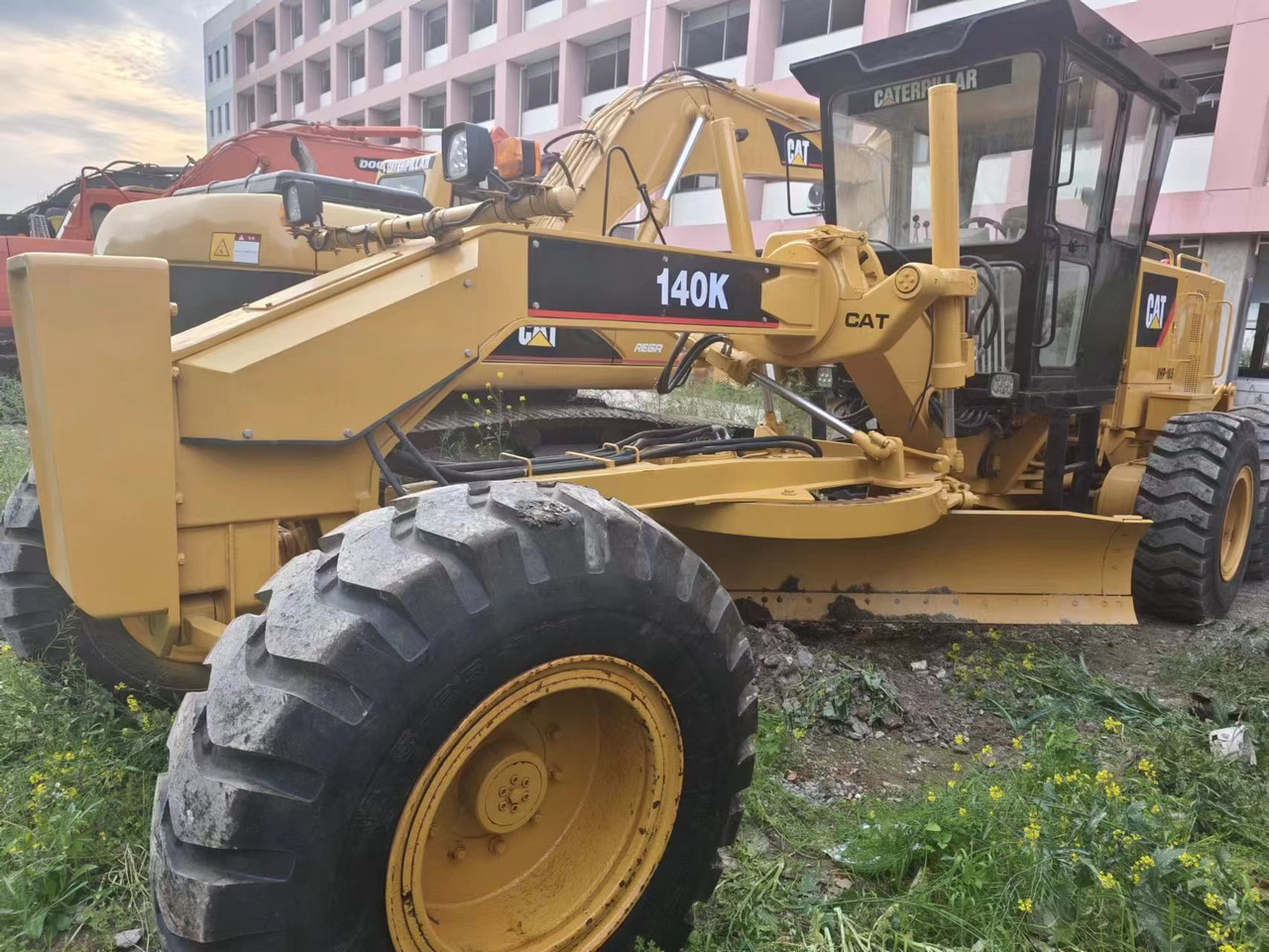 CATERPILLAR 140k - Grader: das Bild 2 CATERPILLAR 140k - Grader: das Bild 2