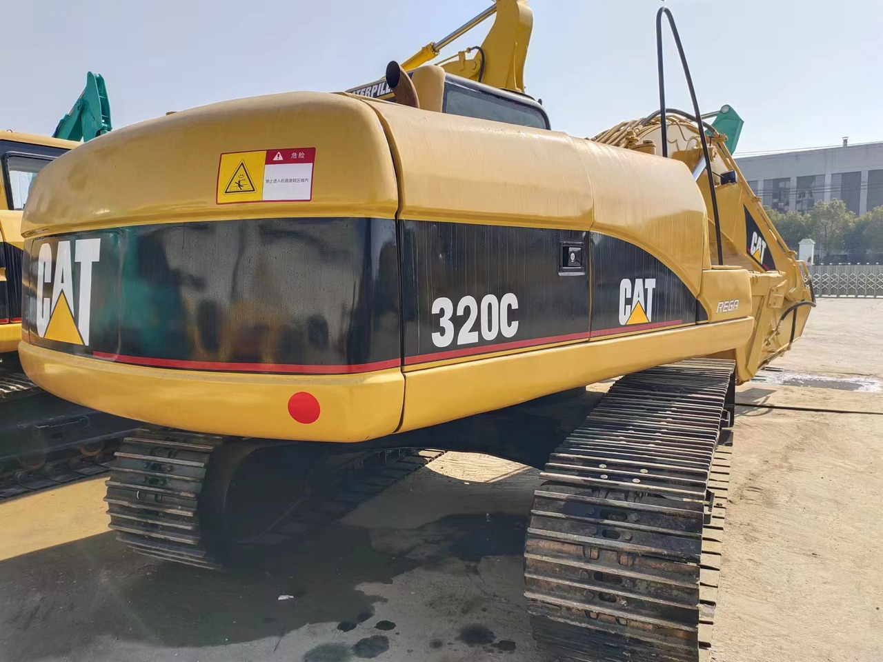 CATERPILLAR 320C - Kettenbagger: das Bild 4 CATERPILLAR 320C - Kettenbagger: das Bild 4
