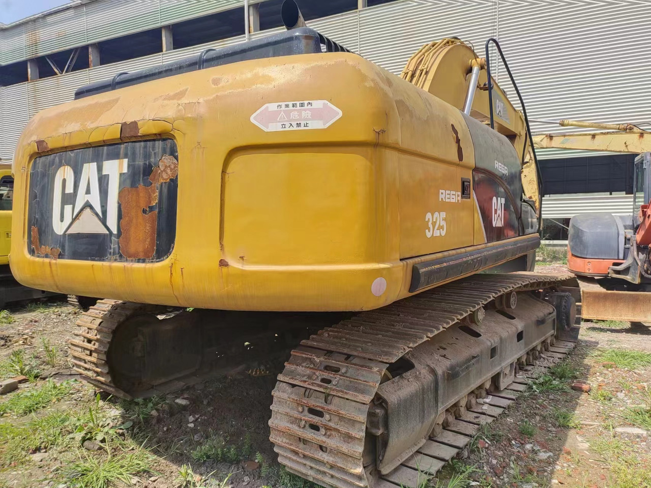 CATERPILLAR 325C - Kettenbagger: das Bild 2 CATERPILLAR 325C - Kettenbagger: das Bild 2