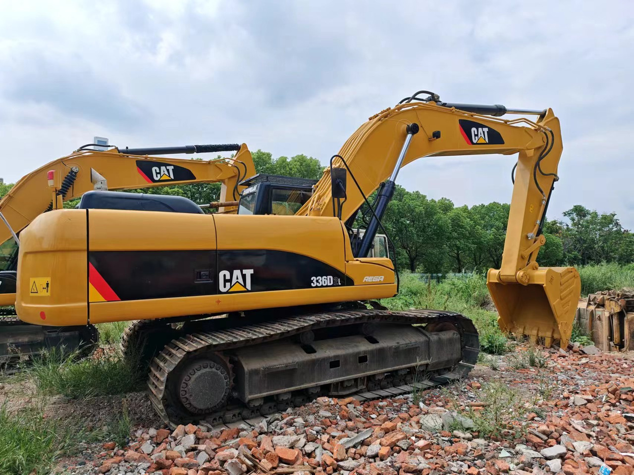 CATERPILLAR 336D2L CAT 336 320 325 - Kettenbagger: das Bild 2 CATERPILLAR 336D2L CAT 336 320 325 - Kettenbagger: das Bild 2