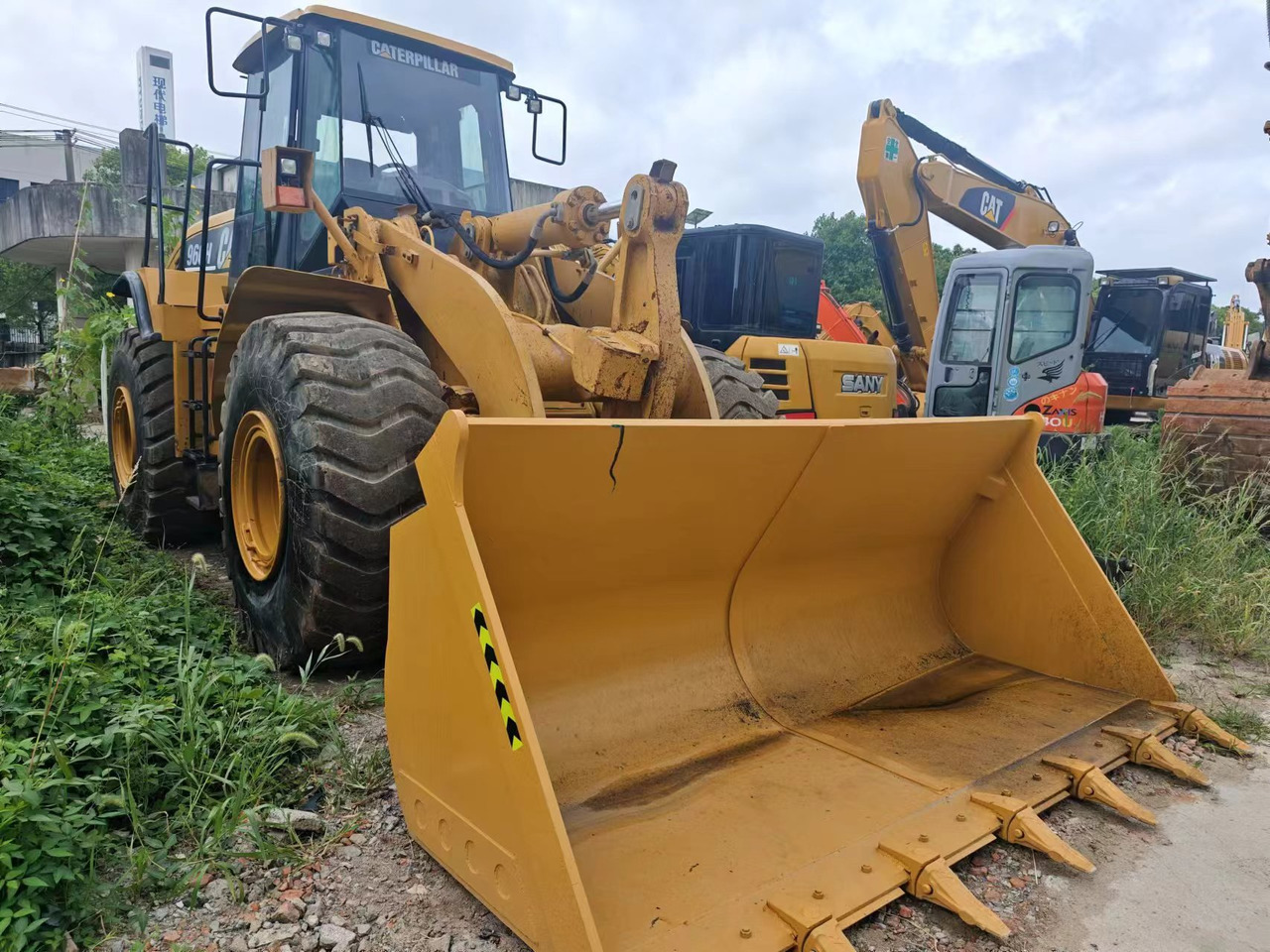 CATERPILLAR 966H - Radlader: das Bild 1 CATERPILLAR 966H - Radlader: das Bild 1