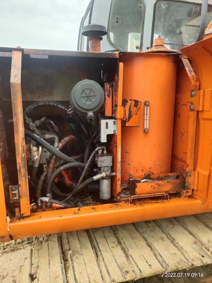 HITACHI EX60-5 - Minibagger: das Bild 5 HITACHI EX60-5 - Minibagger: das Bild 5