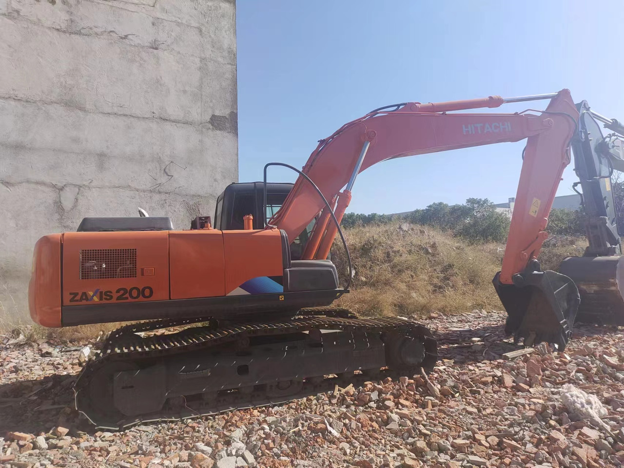 HITACHI ZX200 - Kettenbagger: das Bild 1 HITACHI ZX200 - Kettenbagger: das Bild 1