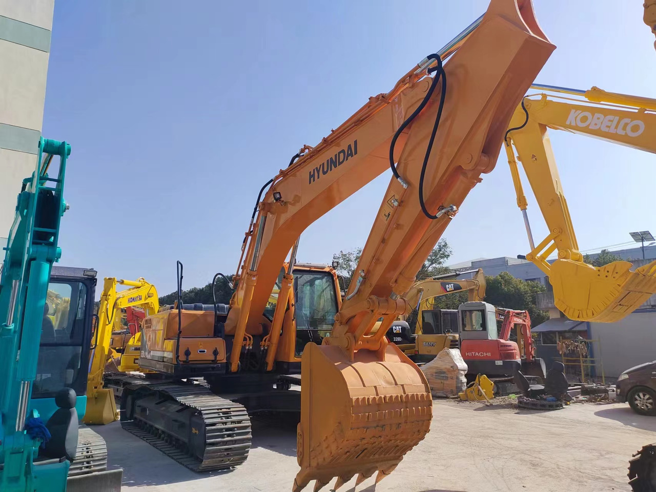 HYUNDAI 220LC-9S - Kettenbagger: das Bild 1 HYUNDAI 220LC-9S - Kettenbagger: das Bild 1