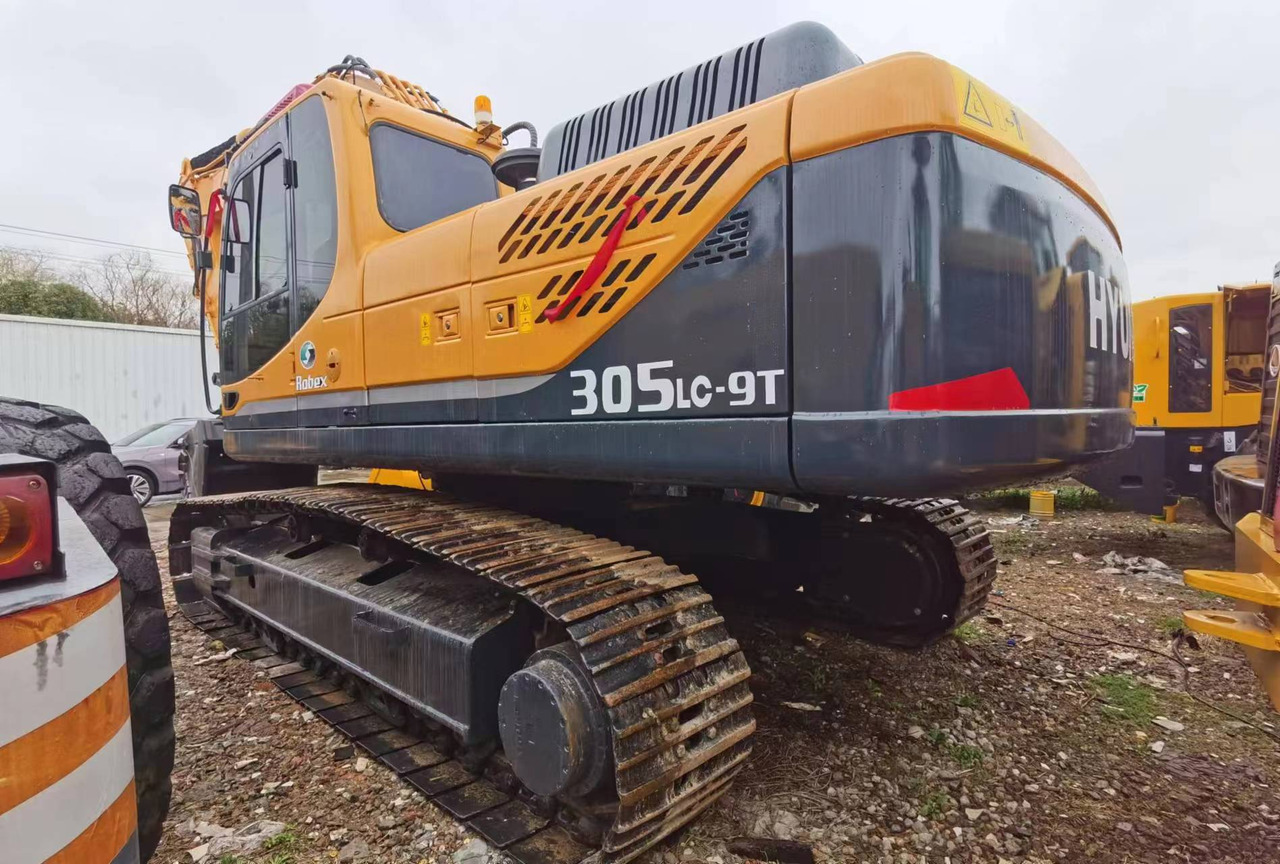 HYUNDAI 305LC-9T - Kettenbagger: das Bild 1 HYUNDAI 305LC-9T - Kettenbagger: das Bild 1
