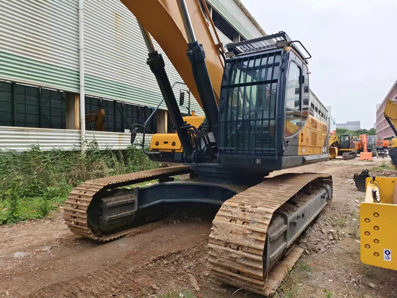 HYUNDAI R485LC9VS R485 - Kettenbagger: das Bild 2 HYUNDAI R485LC9VS R485 - Kettenbagger: das Bild 2