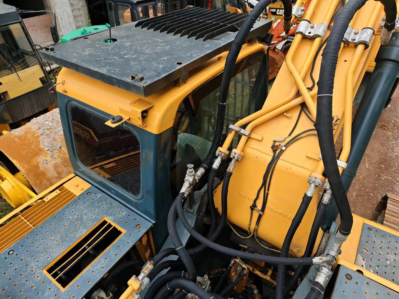 Kettenbagger HYUNDAI R485LC9VS R485: das Bild 8