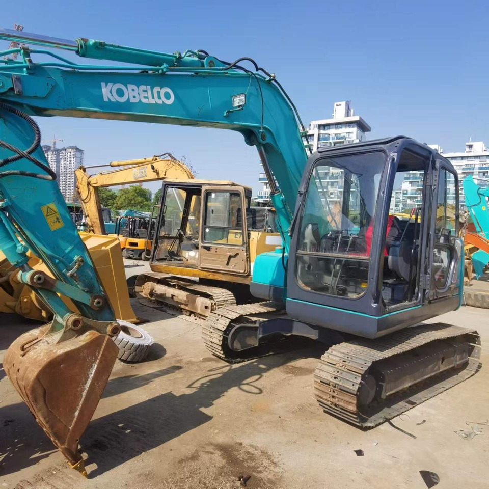 KOBELCO SK75 - Minibagger: das Bild 4 KOBELCO SK75 - Minibagger: das Bild 4